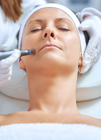 Estética Facial Completa—Entrenamiento Virtual