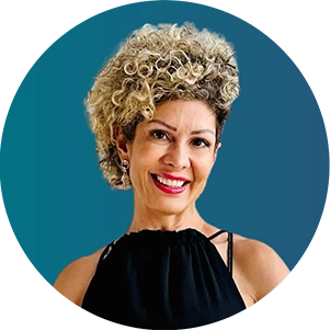 Dr. Cinara Turra instructor picture