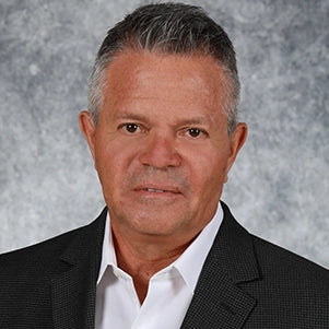 Lester Salvatierra instructor picture